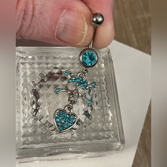 14g Skull & Crossbones Belly Ring with Blue CZ- Surgical Stainless Steel NWT - Picture 9 of 13